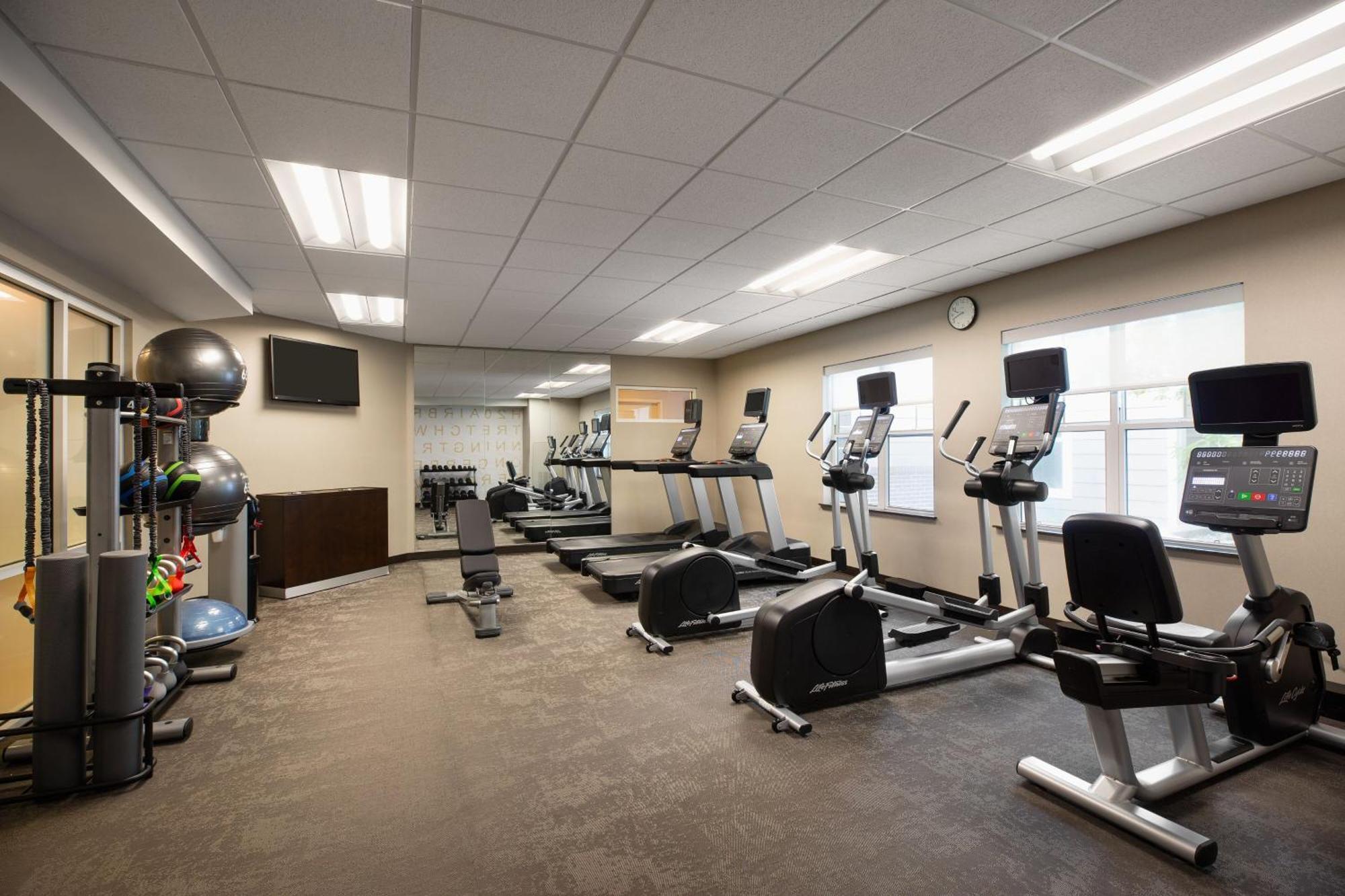 Residence Inn By Marriott Madison West/Middleton Exteriér fotografie